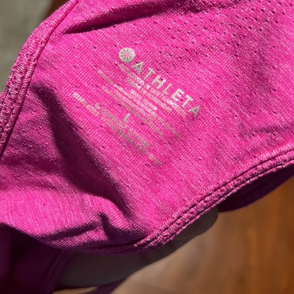 Athleta Reverb Muscle Tank - Picture 4 of 5